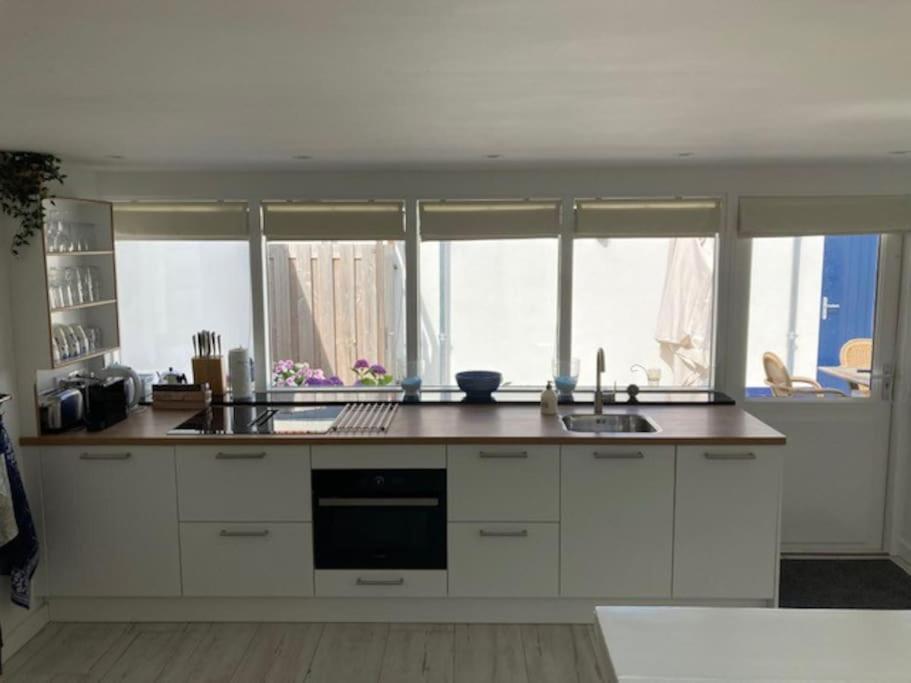Beachhouse Stranddistel 100M From The Beach Noordwijk Bagian luar foto